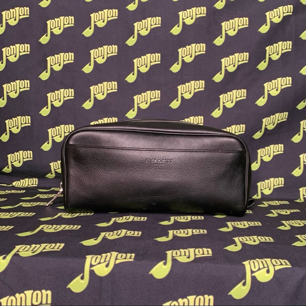 Coach Men’s Travel Kit (Grooming Bag) - Picture 1 of 6